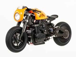 Caf Racer von X-Rider