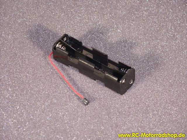 SP-011: Batteriekasten für Fernsteuerung Graupner XS-6 / XR-6 / XR-3 SP-011